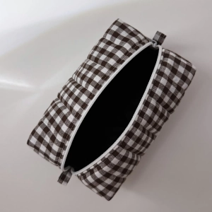 Kosmetyczka ESME - Brown Check - różne rozmiary.  Kosmetyczka bawełniana - praktyczna, lekka i estetyczna. Kosmetyczka w kratkę - brązowa .webp
